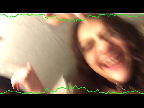 ❤️ Dve seksi brunetki čustvene hlačke ostanejo bastardi čudna kurba ❤ Domače porniče pri nas